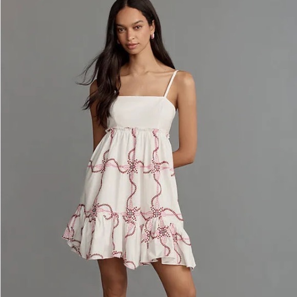 ANTHROPOLOGIE White and Pink EMBROIDERED Baby doll mini dress is available  for purchase on au PAY Market - Imported Goods Online Store Co.Ltd. | au  PAY Market - Online Shopping Site